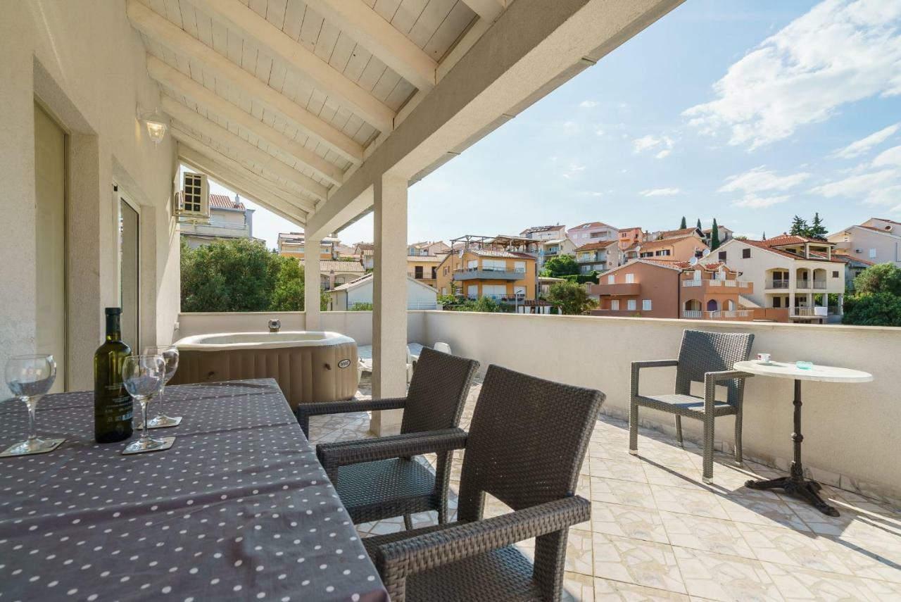 Terrasol Apartments Τρογκίρ Εξωτερικό φωτογραφία